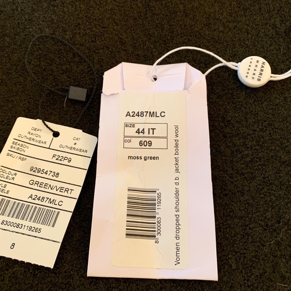 Harris Wharf London Oversized Drop-Shoulder Double-Breasted Wool Jacket - Picture 15 of 15